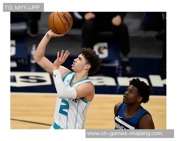 热火队远程轰炸三分球表现出色八名球员共同贡献19记三分球