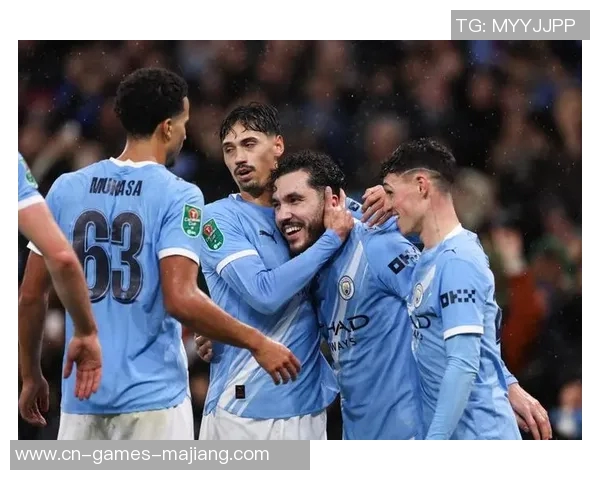 谢尔基与萨维尼奥携手进球庆祝联赛杯晋级半决赛精彩瞬间