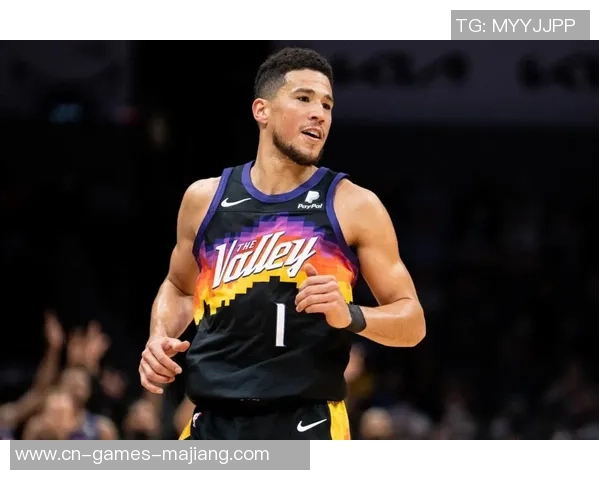 布克主导太阳新篇章KD从收敛到放开重塑球队风格