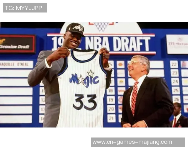 BR评选21世纪最佳篮球阵容邓肯领衔约基奇奥尼尔三位传奇中锋对比分析